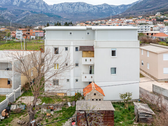 Дом для продажи в Бьелиси/Бар – BHK78