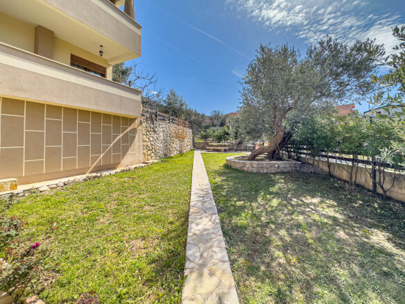 Haus zum Kauf in Bjelisi/ Bar – BHK75