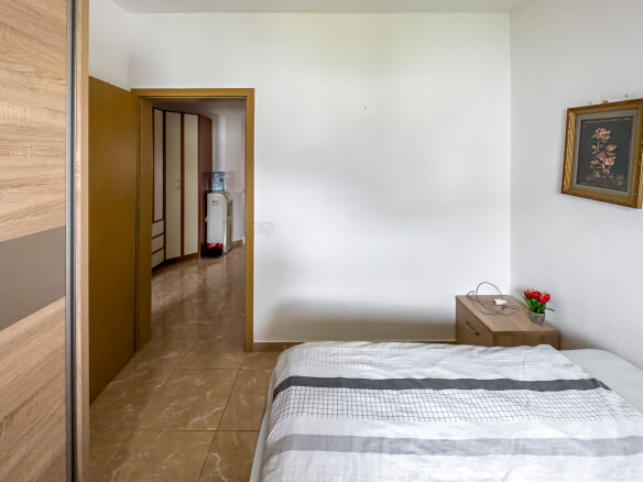 Haus zum Kauf in Dobra Voda – DVHK21