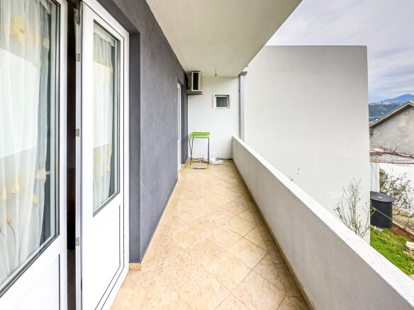 Haus zum Kauf in Dobra Voda – DVHK21