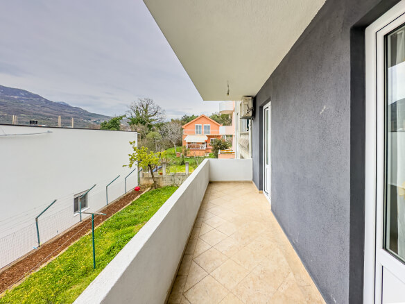 Haus zum Kauf in Dobra Voda – DVHK21