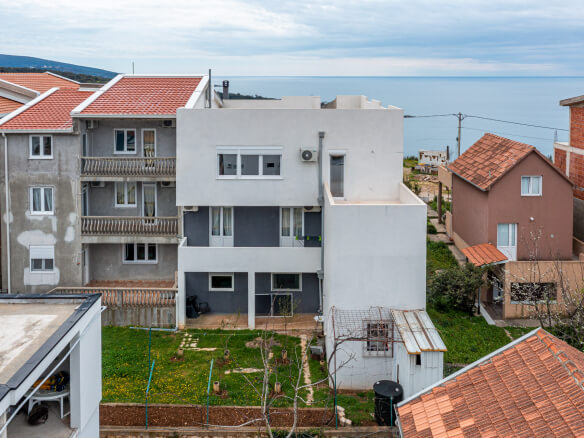 Haus zum Kauf in Dobra Voda – DVHK21
