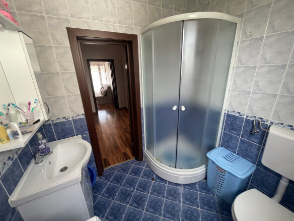 3-Zimmer-Wohnung zur Miete in Bar – MB55