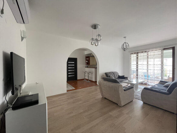 3-Zimmer-Wohnung zur Miete in Bar – MB55
