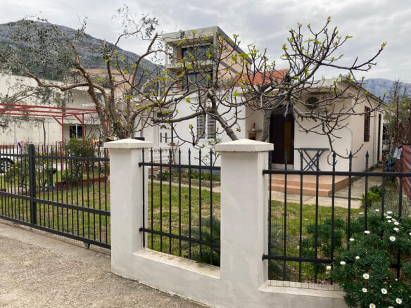 Prodajem kuću u Šušnju/ Baru – BHK81