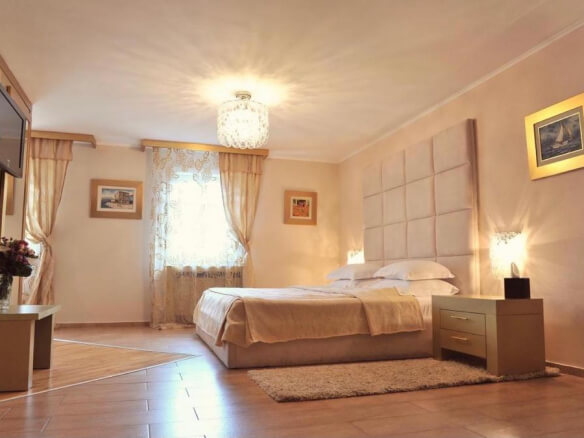 Luxury hotel for sale in Perast – PeH1
