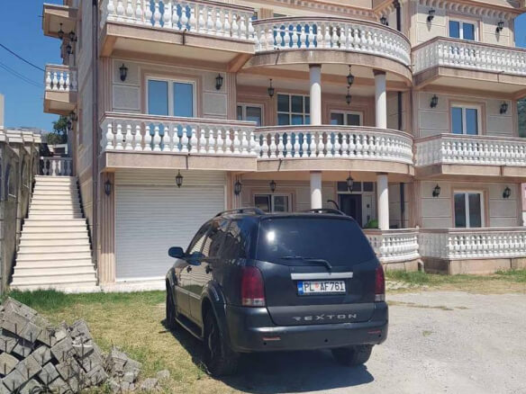 Prodaje se kuća u Bjelisima/Bar – BHK90