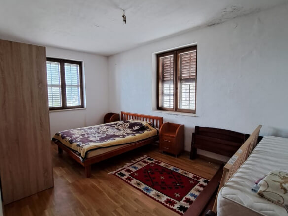 2 дома на продажу в Шушане/Баре – BHK92