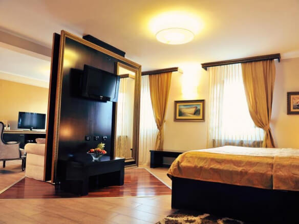 Luxury hotel for sale in Perast – PeH1