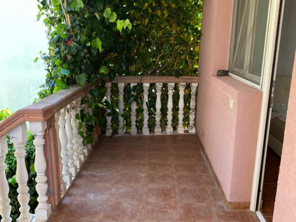 House for sale in Sutomore – SHK11