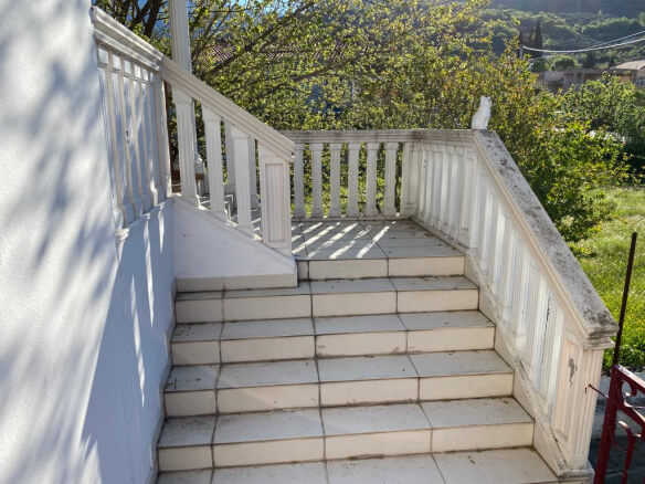 Haus zum Kauf in Zaljevo/ Bar – BHK84