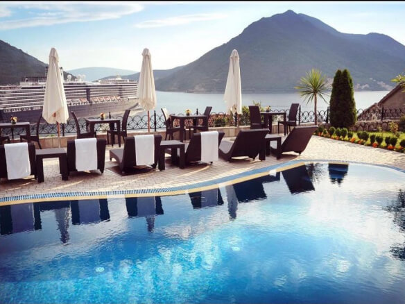 Luxury hotel for sale in Perast – PeH1