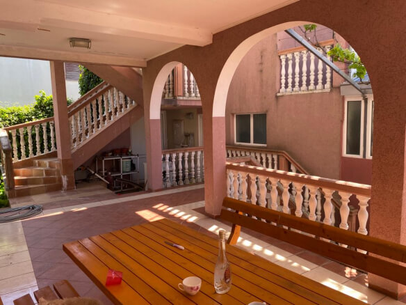 House for sale in Sutomore – SHK11