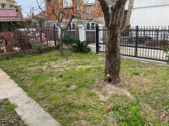 Prodajem kuću u Šušnju/ Baru – BHK81