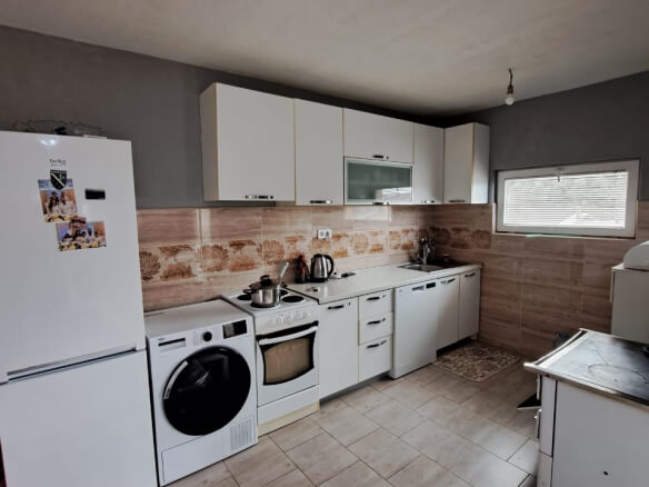 Дом для продажи в Баре – BHK83