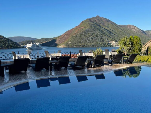 Luxury hotel for sale in Perast – PeH1