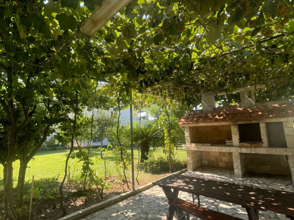 Apartmenthaus in Sutomore zum Kauf – SHK16