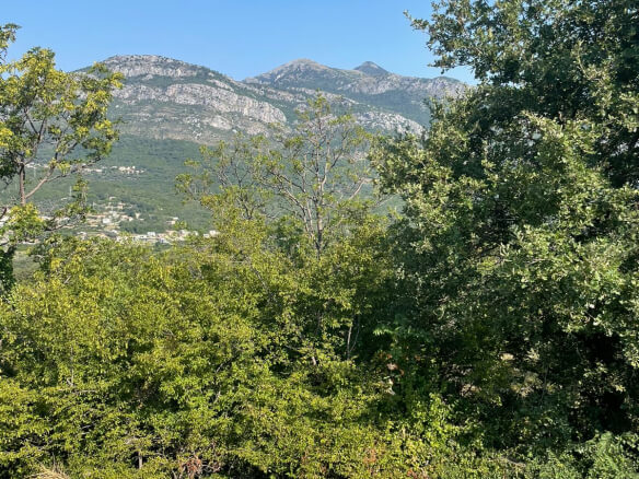 Prodaje se zemljište u Suštašu/ Baru – B78