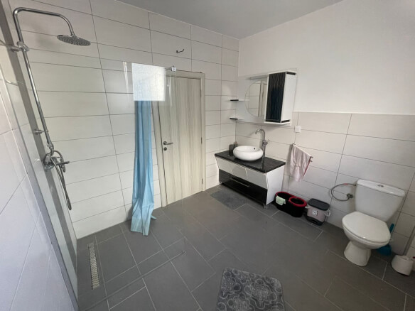 Дом на продажу в Залево/Бар – BHK95