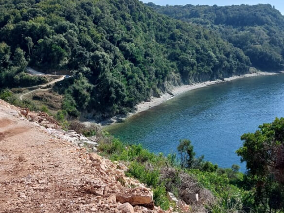 Prodaje se građevinsko zemljište u Dubravi – Du12