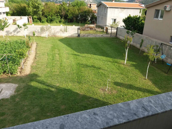 Дом на продажу в Поле/Баре – BHK98