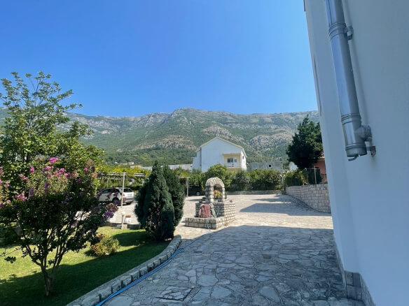 Apartmenthaus in Sutomore zum Kauf – SHK16