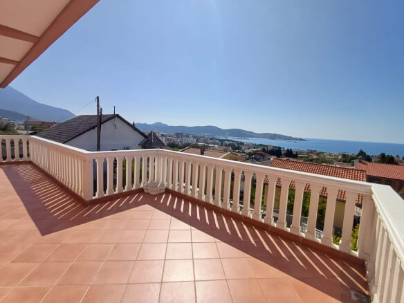 Kuća za prodaju u gotovini – BHK93