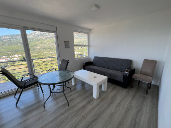 Apartmanska kuća u Pećuricama – 1 PHK