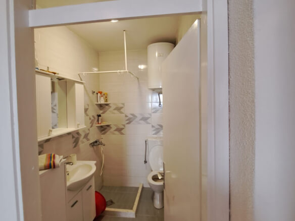 House for sale in Sutomore – SHK15