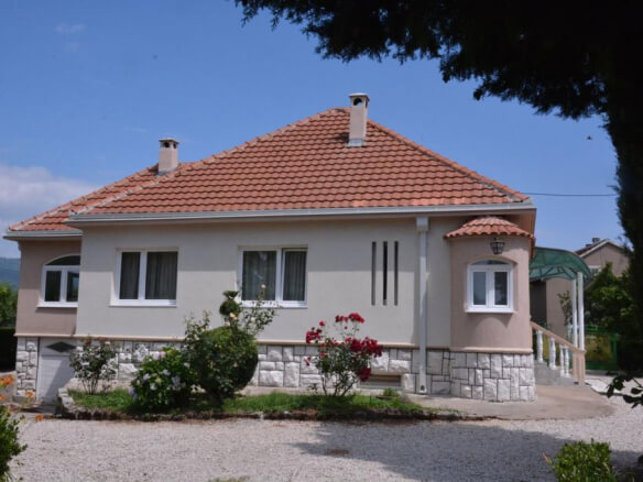 Haus in Nikšić zum Kauf – NiHK1