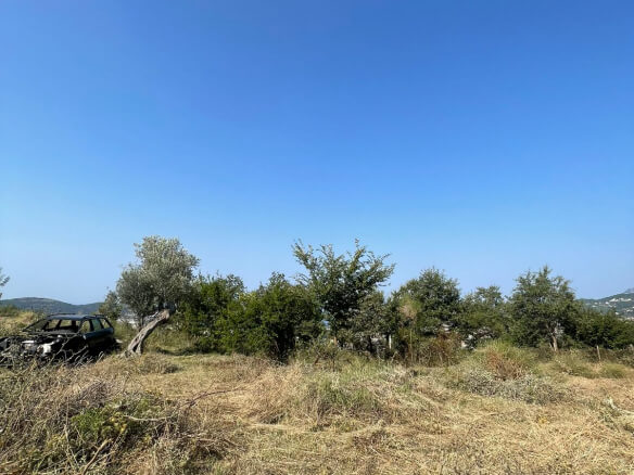 Prodaje se zemljište u Suštašu/ Baru – B78