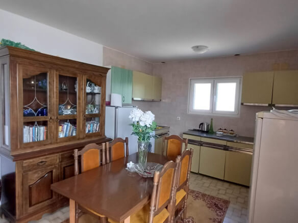 Kuća za prodaju u gotovini – BHK93
