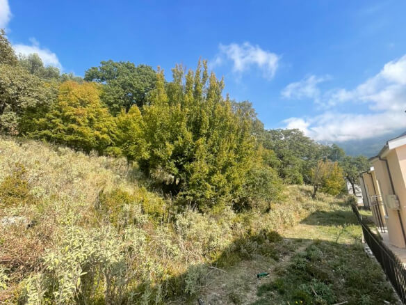 Prodaje se zemljište u Zupcima – Zu8