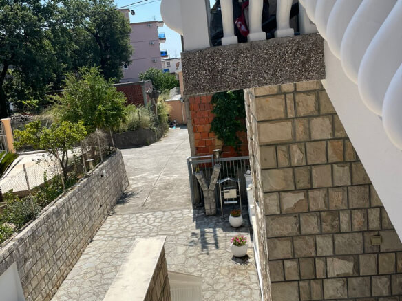 Apartmenthaus in Sutomore zum Kauf – SHK16