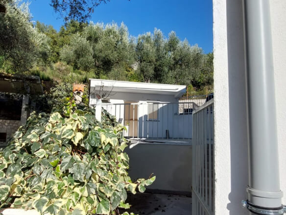 Prodaje se vila u Dubravi – DuHK34
