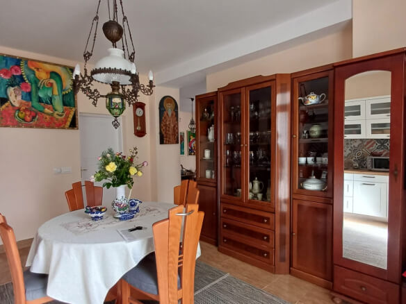 Kuća u gotovini na prodaju – BHK107
