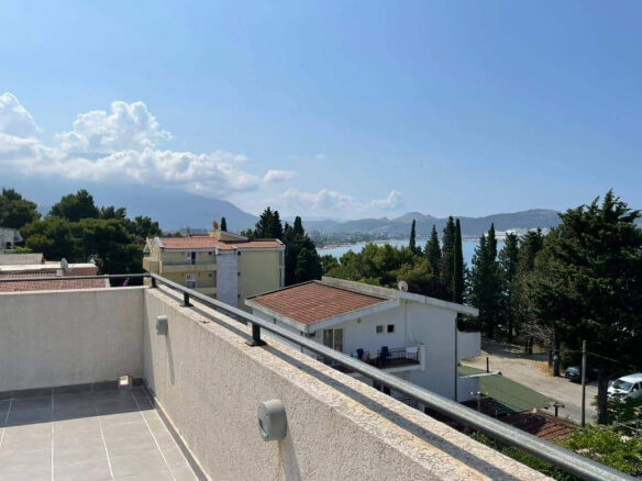 Дом на продажу в Бар у моря – BHK109