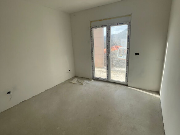Haus in Zupci zum Kauf – ZHK2