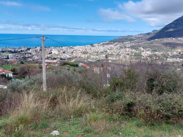 Prodaje se zemljište u Sustašu/Bar – B83