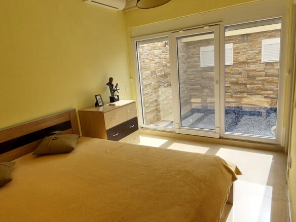 Luxusvilla mit Pool in Dubrava zum Kauf – DuHK38
