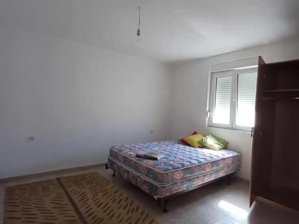 Prodaje se apartmanska kuća u Dobroj Vodi – DVHK26