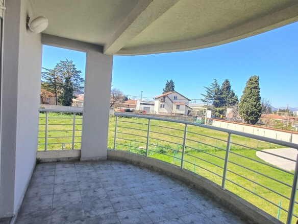2 Häuser in Polje/ Bar zum Kauf – BHK113