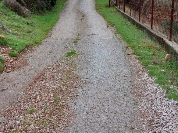 Prodaje se zemljište u Sustašu/Bar – B83