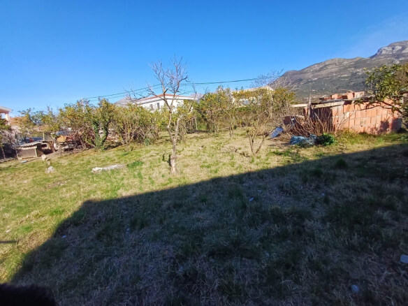 Grundstück in Polje/ Bar zum Kauf – B79