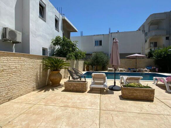 Prodaje se apartmanska kuća u Đeranama/Ulcinj – UlHK17