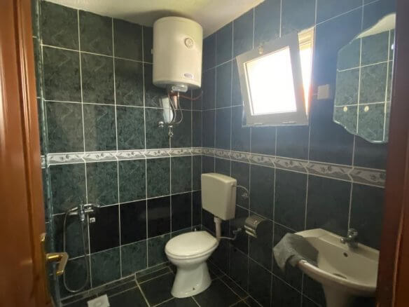 Prodaje se apartmanska kuća u Ulcinju – UlHK18