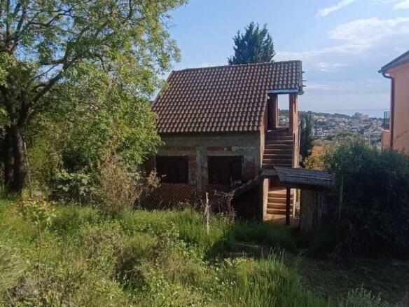 Ракушка для продажи в Utjeha – UHK22