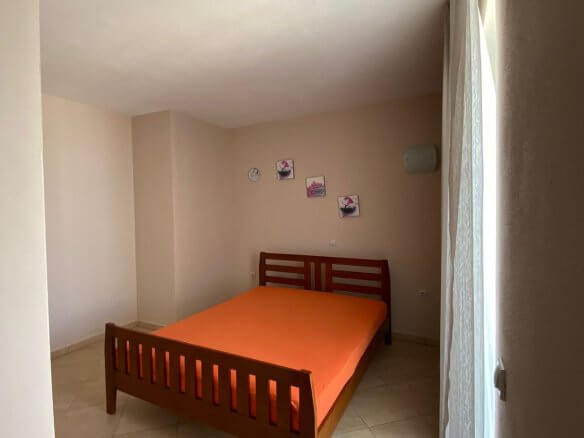 Prodaje se apartmanska kuća u Đeranama/Ulcinj – UlHK17