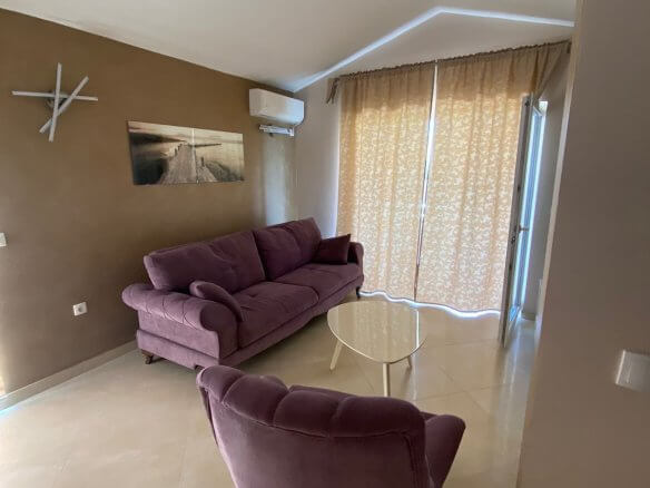 Prodaje se apartmanska kuća u Đeranama/Ulcinj – UlHK17