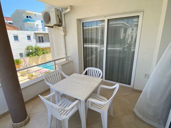Prodaje se apartmanska kuća u Đeranama/Ulcinj – UlHK17